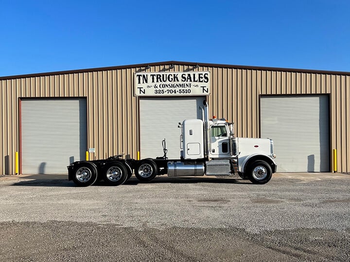 TN Truck Sales Truck Slider Image