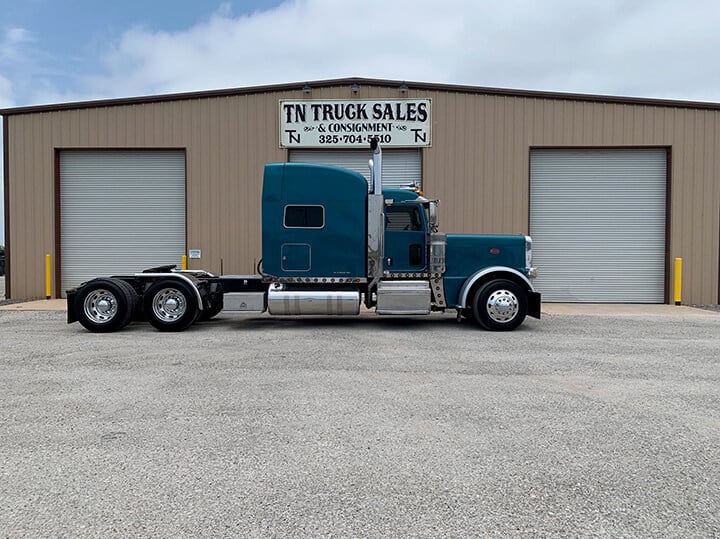 TN Truck Sales Truck Slider Image